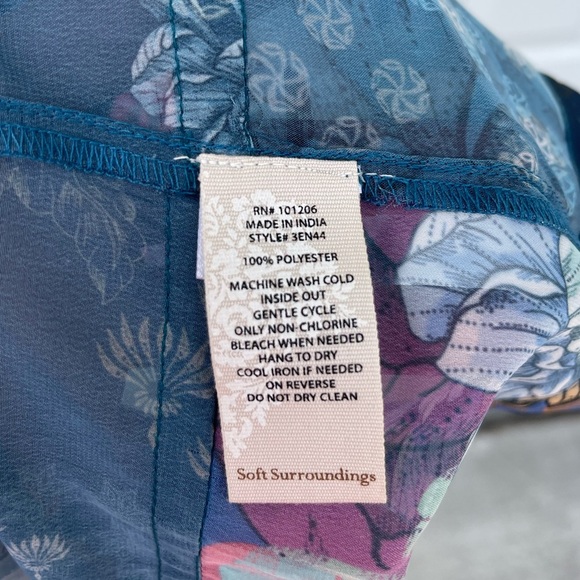 Soft Surroundings Multicolor Sheer Floral Kimono, Size PM - Picture 5 of 7